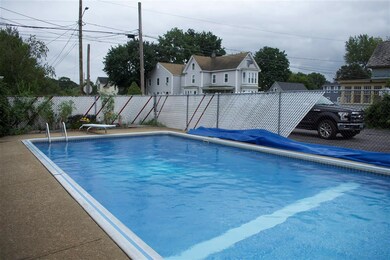 69 Pine St, Rochester, NH 03867 - photo 4