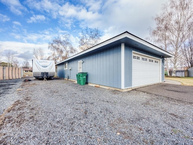 5149 Sumac Ave, Klamath Falls, OR 97603 - photo 3