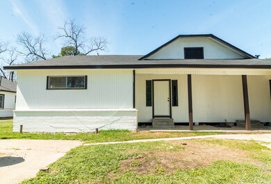 4918 Leffingwell St unit B, Houston, TX 77026 - photo 2