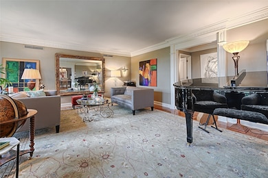 3525 Turtle Creek Blvd unit 4E, Dallas, TX 75219 - photo 2