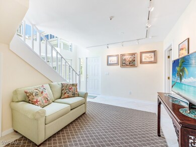 640 2nd St S unit 2, Naples, FL 34102 - photo 3