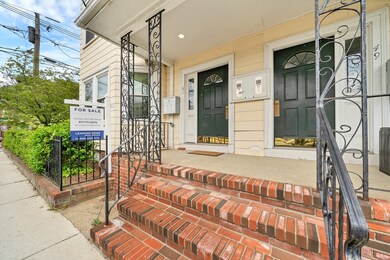 51 Temple St unit 3, Somerville, MA 02145 - photo 3