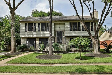 15806 Maple Manor Dr, Houston, TX 77095 - photo 2