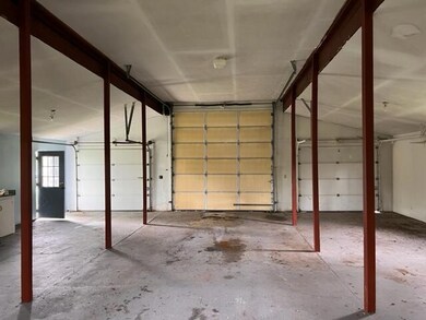 inside detached ga