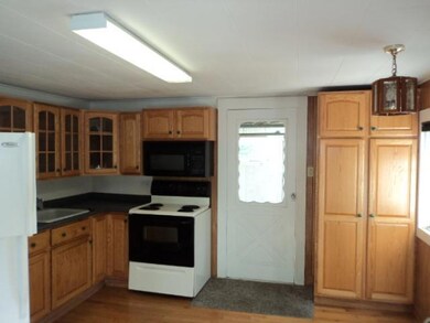 872 Wiscasset Rd, Boothbay, ME 04537 - photo 3