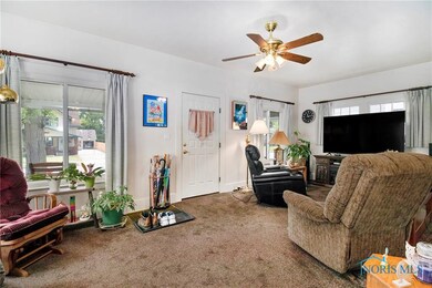 3867 Almeda Dr, Toledo, OH 43612 - photo 3