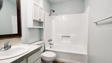 Full bath with bathtub / shower combination and vanity