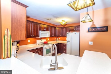 69 Highbridge Ln, West Deptford, NJ 08086 - photo 6