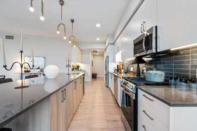 Pullman at Gulch Union unit C2-D(I), Nashville, TN 37203 - photo 3