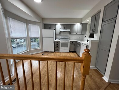10682 Winfield Loop, Manassas, VA 20109 - photo 2