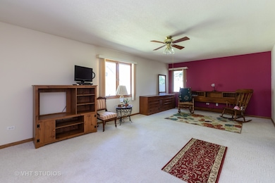 3150 Eastend Ave, Waukegan, IL 60087 - photo 3