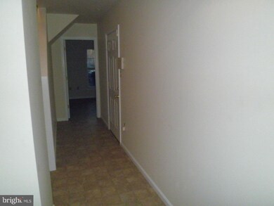 462 Blossom Ln, Frederick, MD 21701 - photo 3