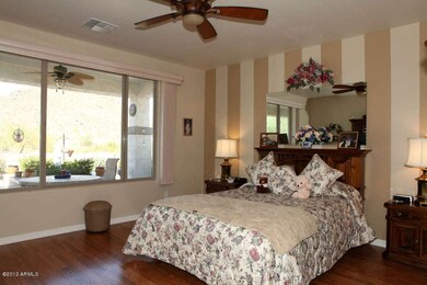 Master_Bedroom