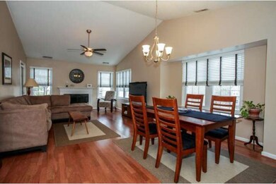 360 Radford Ct unit 360, Glen Mills, PA 19342 - photo 6