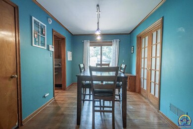 3116 SW Sena Dr, Topeka, KS 66604 - photo 6