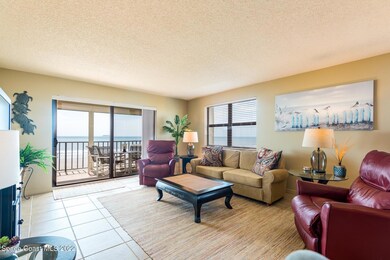 545 Garfield Ave unit 504, Cocoa Beach, FL 32931 - photo 3