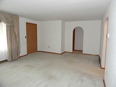 3019 Caughey Rd, Erie, PA 16506 - photo 5