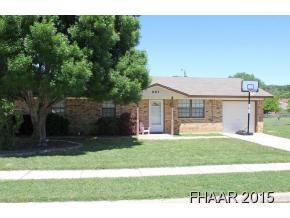 907 Hackberry St, Copperas Cove, TX 76522 - photo 2