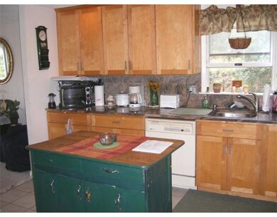 64 Kennedy Dr unit 66, Malden, MA 02148 - photo 5