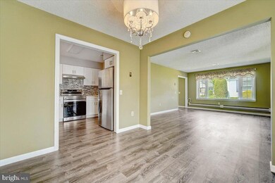 436C Newport Way, Monroe Township, NJ 08831 - photo 6