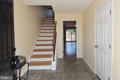 13920 Big Yankee Ln, Centreville, VA 20121 - photo 3