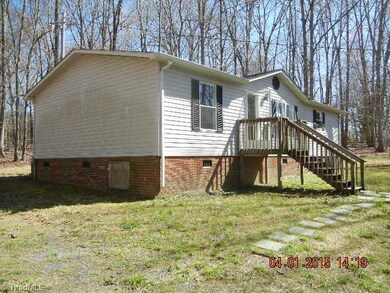 676 Burney Rd, Asheboro, NC 27205 - photo 2