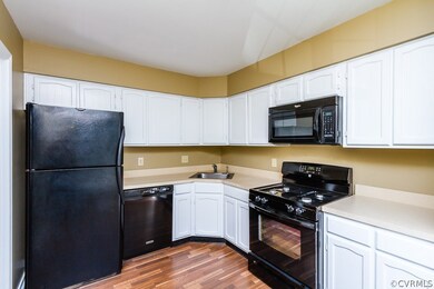 Renovated kitchen, new gas stove and microwave.