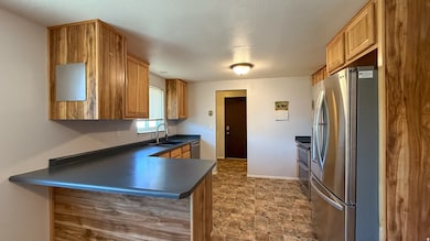 855 N 200 E, Price, UT 84501 - photo 2