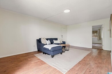 2407 Arlington Crescent unit C, Birmingham, AL 35205 - photo 4