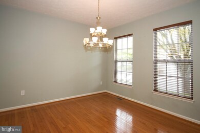 103 Rangeford Dr, Owings Mills, MD 21117 - photo 5