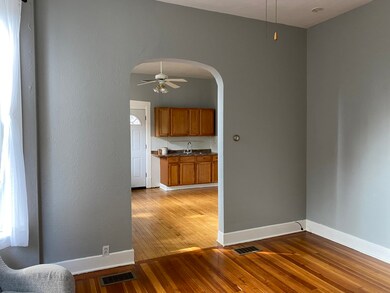 1633 W Rascher Ave unit 1R, Chicago, IL 60640 - photo 4