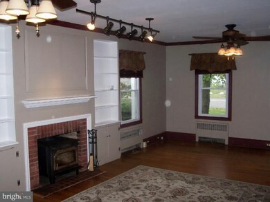 402 S Church St, Sudlersville, MD 21668 - photo 6