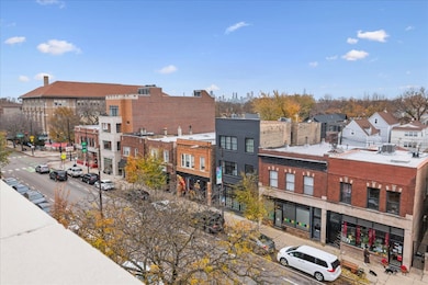 1922 W Belmont Ave unit 3, Chicago, IL 60657 - photo 5