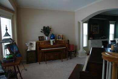 5812 Longview Rd, Shawnee, KS 66218 - photo 2