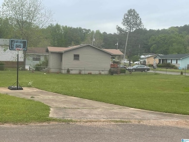 3002 Holbrook Ave, Bessemer, AL 35020 - photo 2