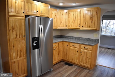 127 Cedar Ln, Reading, PA 19607 - photo 7