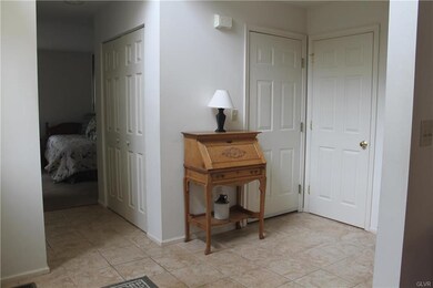 6838 Hunt Dr, Macungie, PA 18062 - photo 5