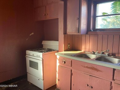 611 Howard St unit 613, Williamsport, PA 17701 - photo 6