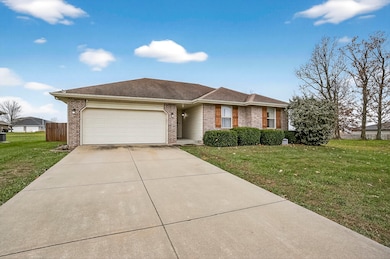 763 Logan St, Rogersville, MO 65742 - photo 2