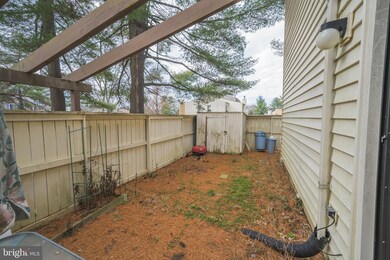 1 Gentle Ct, Montgomery Village, MD 20886 - photo 5