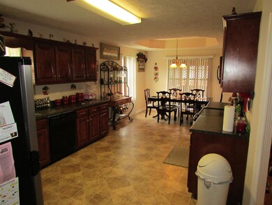 1923 Hills Chapel Rd, Manchester, TN 37355 - photo 6