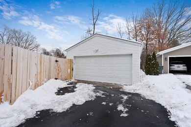 465 E Dunedin Rd, Columbus, OH 43214 - photo 4