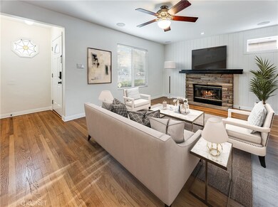 22041 Velicata St, Woodland Hills, CA 91364 - photo 2