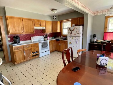 1935 Goss Hollow Rd, Saint Johnsbury, VT 05819 - photo 6