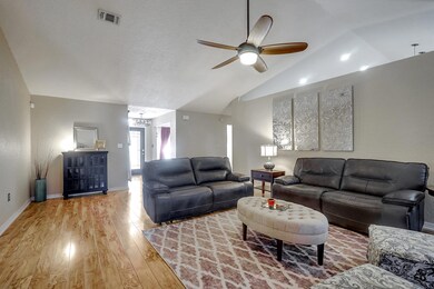 Family Room 6