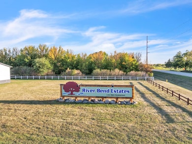 2008 358th St, Spencer, IA 51301 - photo 3