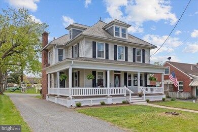 36 W Main St, Leola, PA 17540 - photo 2