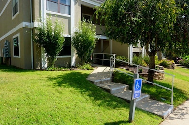 281 WIMBLEDON DR #1