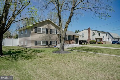 355 Lakeview Dr, Hammonton, NJ 08037 - photo 3