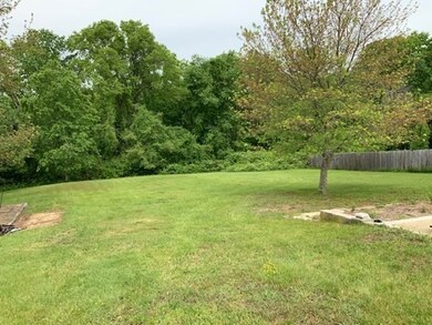 696 North St, Bridgewater, MA 02324 - photo 4